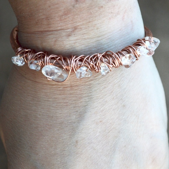 Clear Quartz Crystal Copper Cuff Bangle Bracelet - Picture 4 of 6